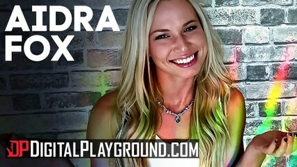 Блондинка занимается сексом на порно кастинге с тренером